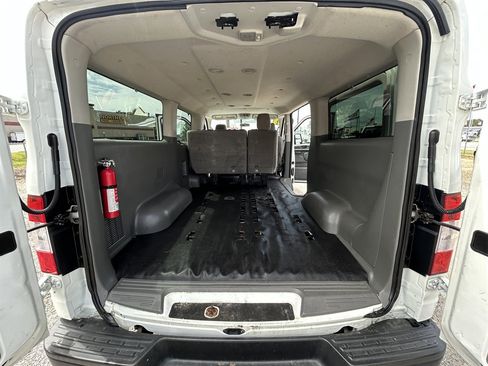Used 2018 Nissan NV 3500 S RWD image 13