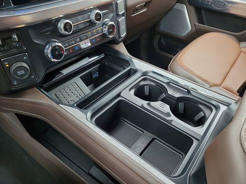 Used 2024 Ford F250 King Ranch w/ Chrome Package image 25