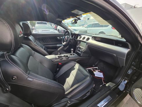 Used 2019 Ford Mustang GT Premium RWD image 14