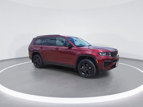 New 2026 Jeep Grand Cherokee L Limited RWD image 2