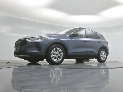 Certified 2023 Ford Escape Active FWD image 42