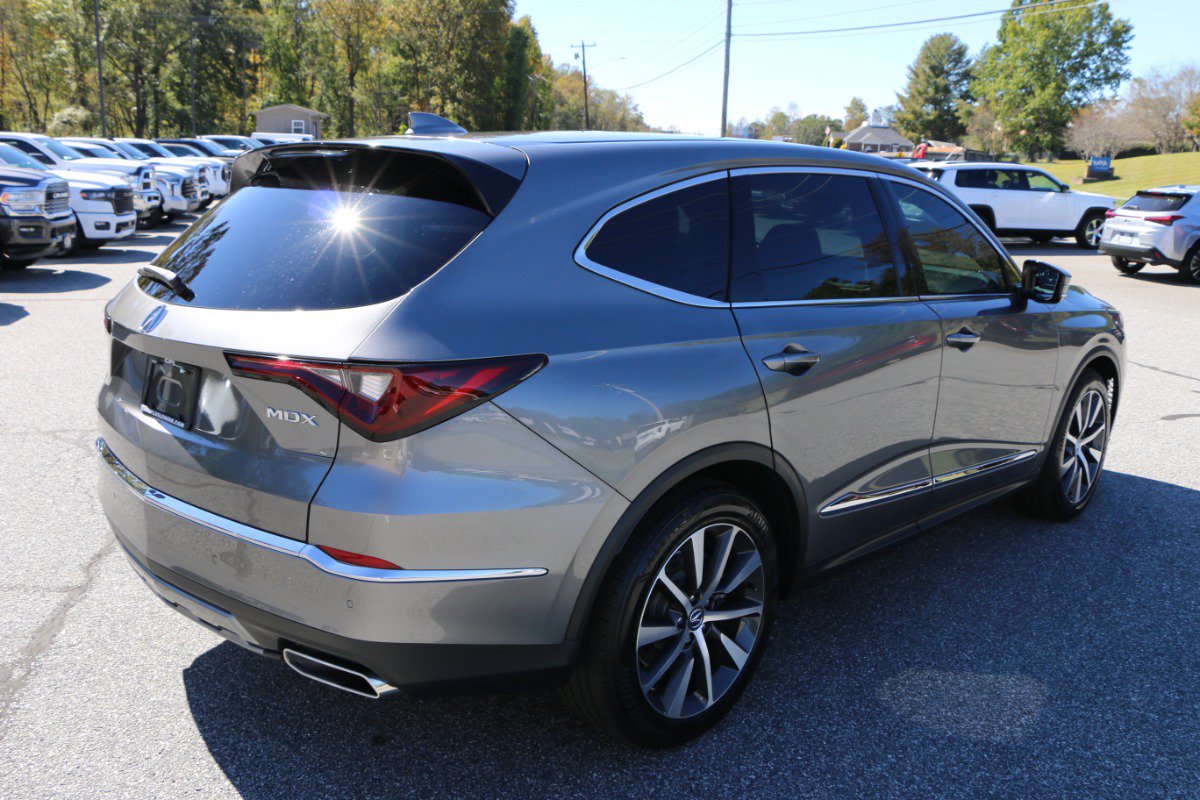 Used 2026 Acura MDX w/ Technology Package FWD image 8