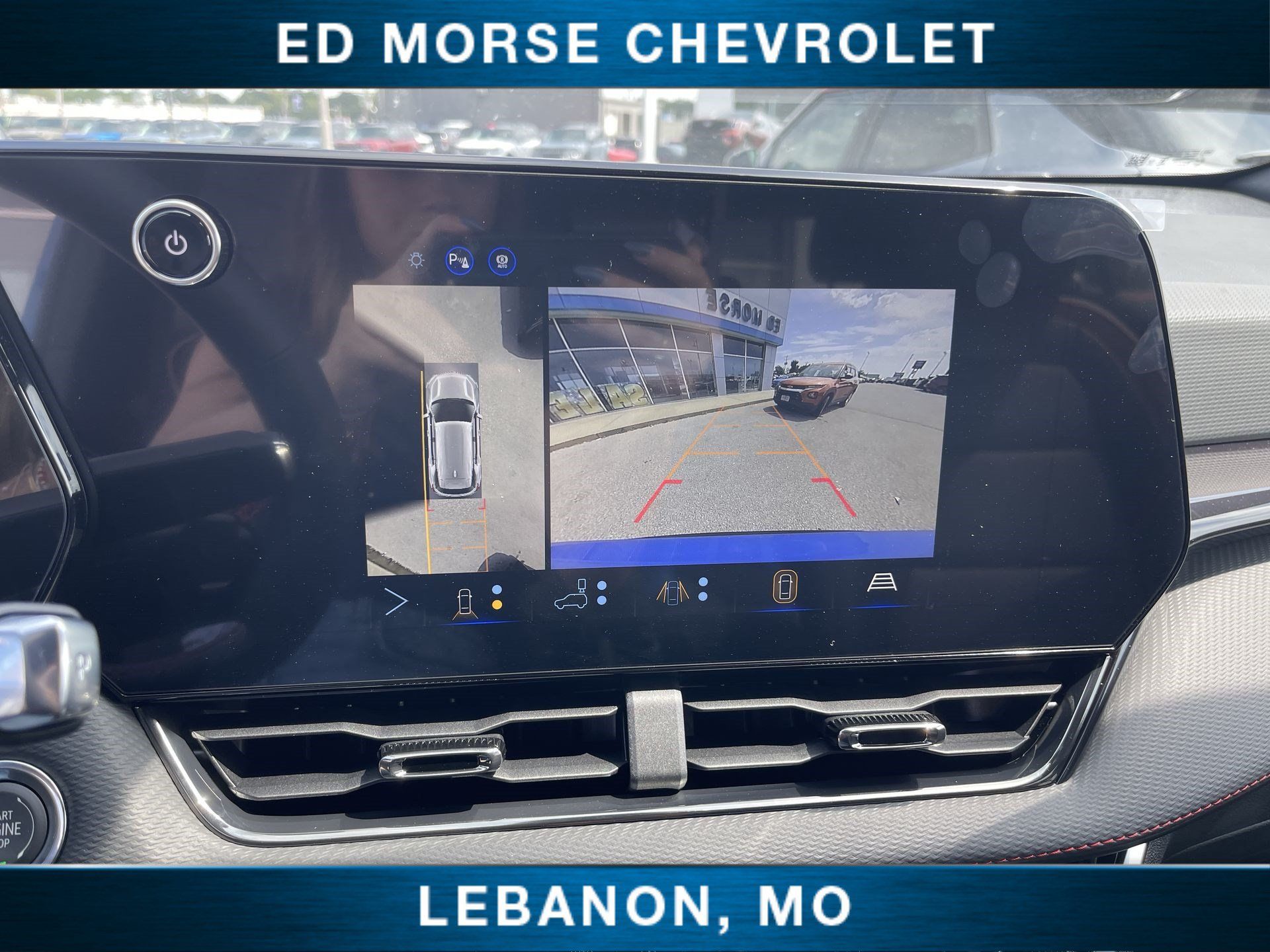 New 2027 Chevrolet Equinox RS w/ Safety and Technology Package AWD/4WD image 14