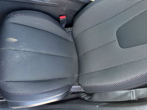 Used 2014 Chevrolet Equinox LT w/ Driver Convenience Package image 11