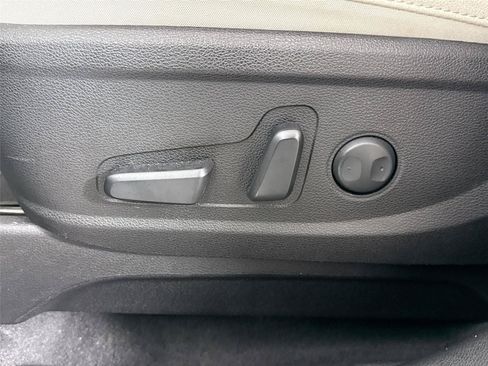 Used 2022 Kia Telluride EX FWD image 30
