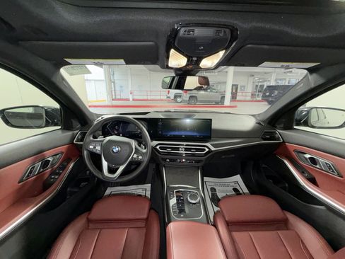 Used 2023 BMW 330i xDrive Sedan w/ Premium Package image 23
