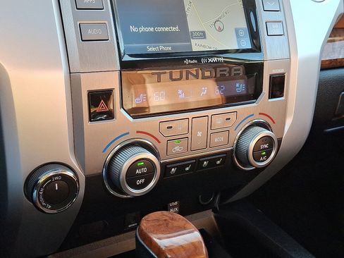 Used 2017 Toyota Tundra 1794 Edition image 18