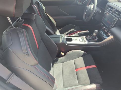 Used 2023 Subaru BRZ Limited w/ Popular Package #2 image 5