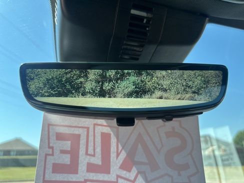 Certified 2025 Buick Enclave Avenir w/ Super Cruise Package image 25