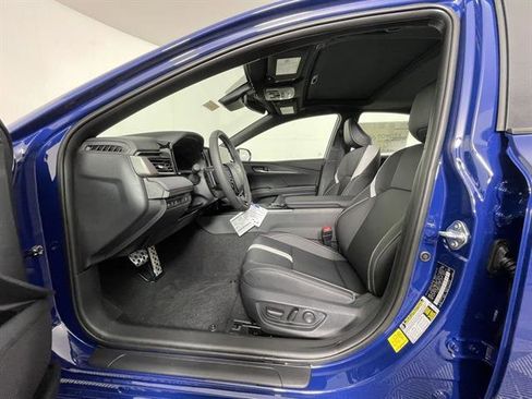 New 2026 Toyota Camry SE image 9