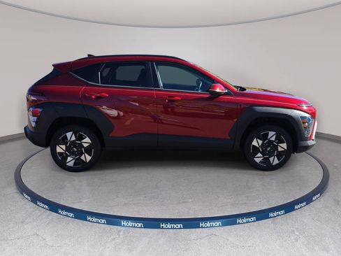Used 2025 Hyundai Kona SEL AWD/4WD image 5