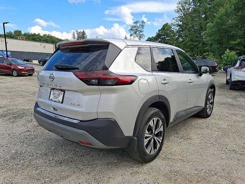 Certified 2023 Nissan Rogue SV AWD/4WD image 24