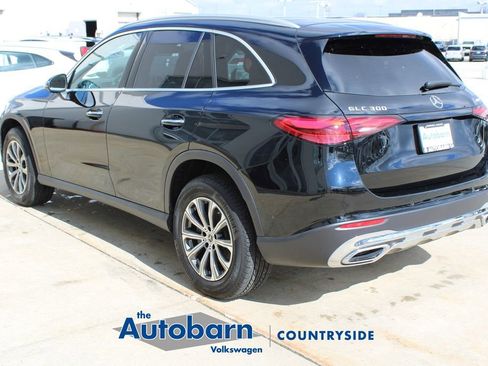 Used 2025 Mercedes-Benz GLC 300 4MATIC image 4