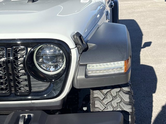Used 2024 Jeep Wrangler Unlimited Sport AWD/4WD image 10