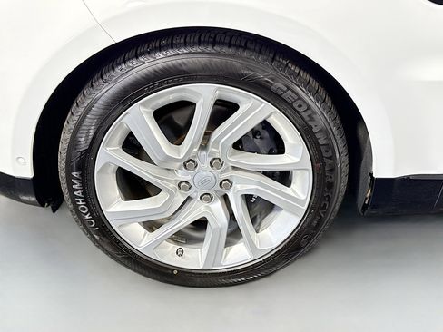 Used 2018 Land Rover Range Rover Sport Supercharged AWD/4WD image 38