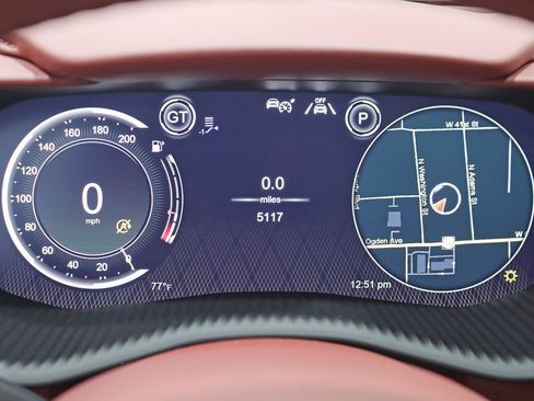 Used 2021 Aston Martin DBX image 17