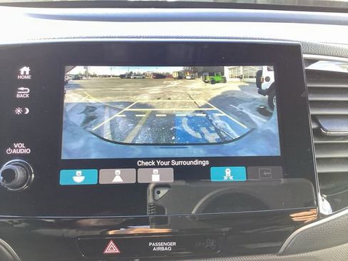 Used 2023 Honda Passport TrailSport image 18