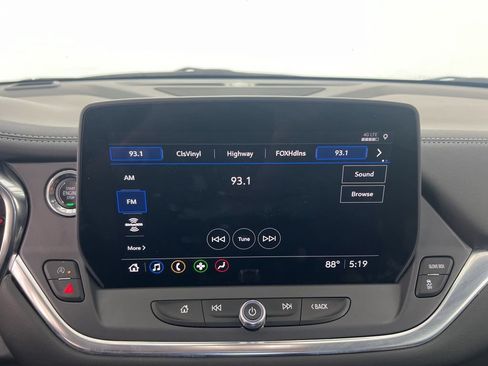 Used 2024 Chevrolet Blazer LT w/ Convenience Package FWD image 12