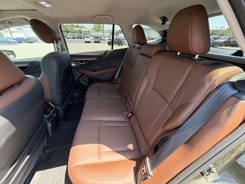 Certified 2025 Subaru Outback Touring AWD/4WD image 29