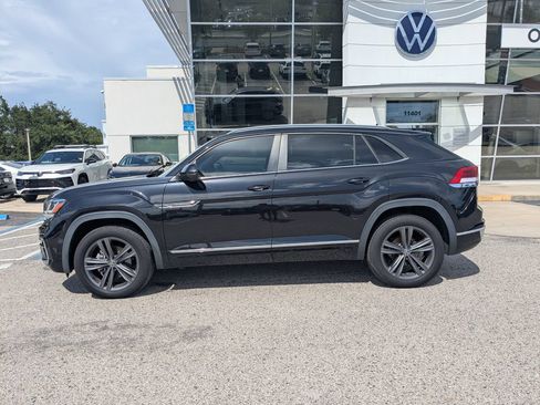 Used 2021 Volkswagen Atlas Cross Sport SE AWD/4WD image 3