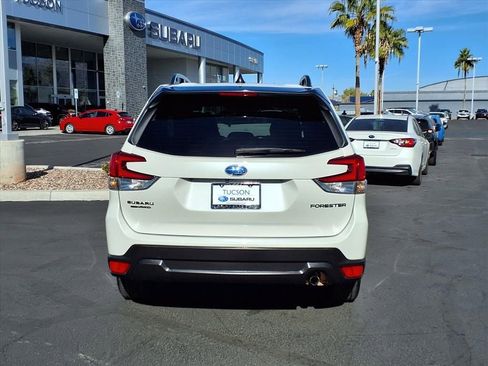 Certified 2024 Subaru Forester Premium image 12