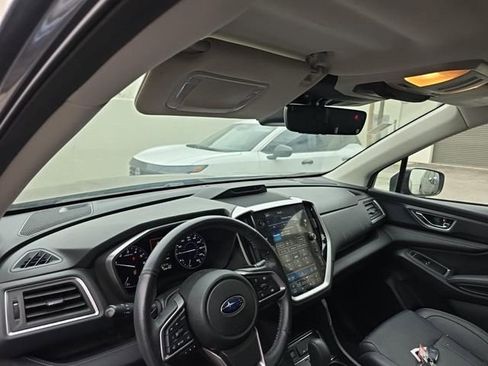 Used 2023 Subaru Ascent Limited w/ Technology Package image 9