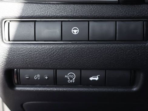 Used 2026 Nissan Rogue SV w/ Cold Weather Package image 20