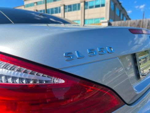 Used 2013 Mercedes-Benz SL 550 image 15