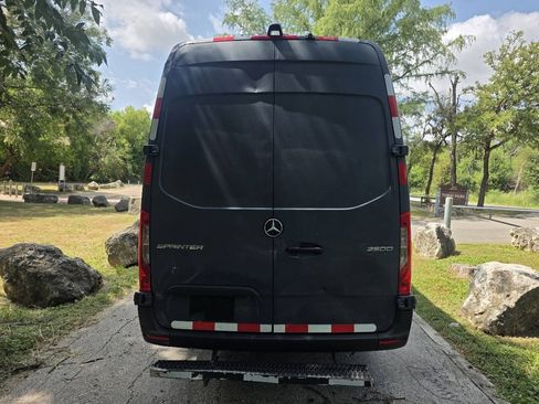 Used 2019 Mercedes-Benz Sprinter 170 image 8