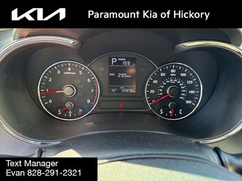 Used 2017 Kia Forte LX FWD image 24