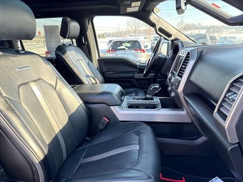 Used 2018 Ford F150 Platinum w/ Equipment Group 701A Luxury image 10