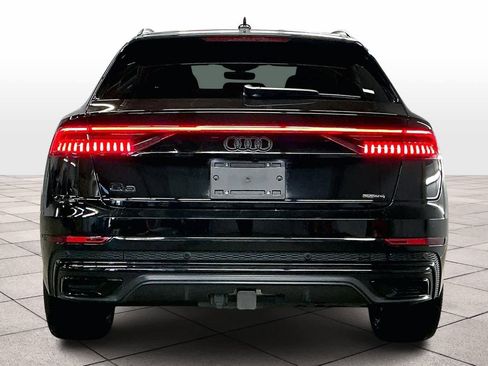 Used 2023 Audi Q8 Prestige w/ Prestige Package image 7
