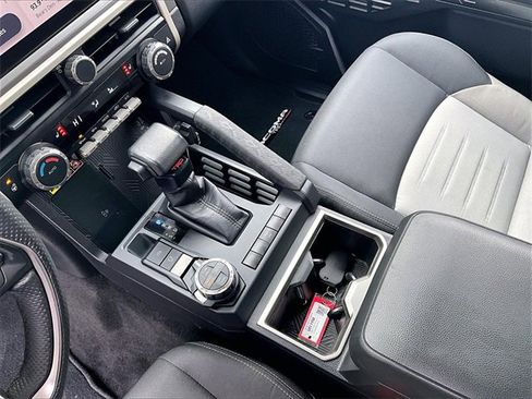 Used 2024 Toyota Tacoma SR5 image 15