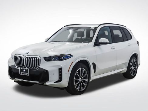 Certified 2024 BMW X5 xDrive40i w/ M Sport Package AWD/4WD image 1