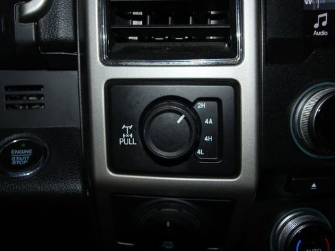 Used 2017 Ford F150 Lariat w/ Equipment Group 502A Luxury image 17