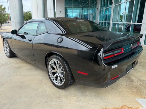 Used 2023 Dodge Challenger R/T Scat Pack w/ Plus Package RWD image 11