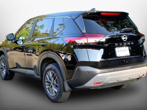 Used 2023 Nissan Rogue S FWD image 13