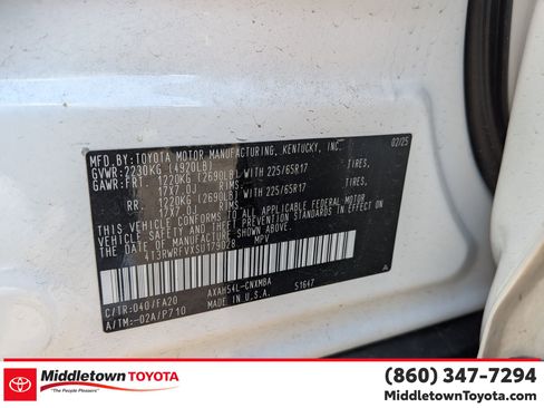 Certified 2025 Toyota RAV4 XLE AWD/4WD image 39