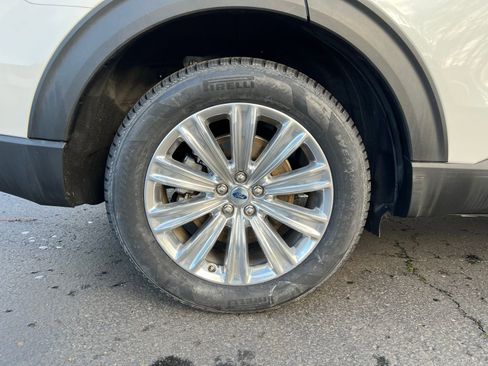 Used 2023 Ford Explorer Limited w/ Hybrid Equipment Group 310A image 20