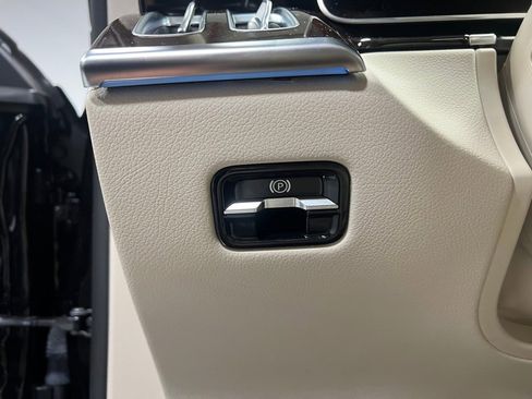 Used 2023 Mercedes-Benz S 580 4MATIC Sedan image 19