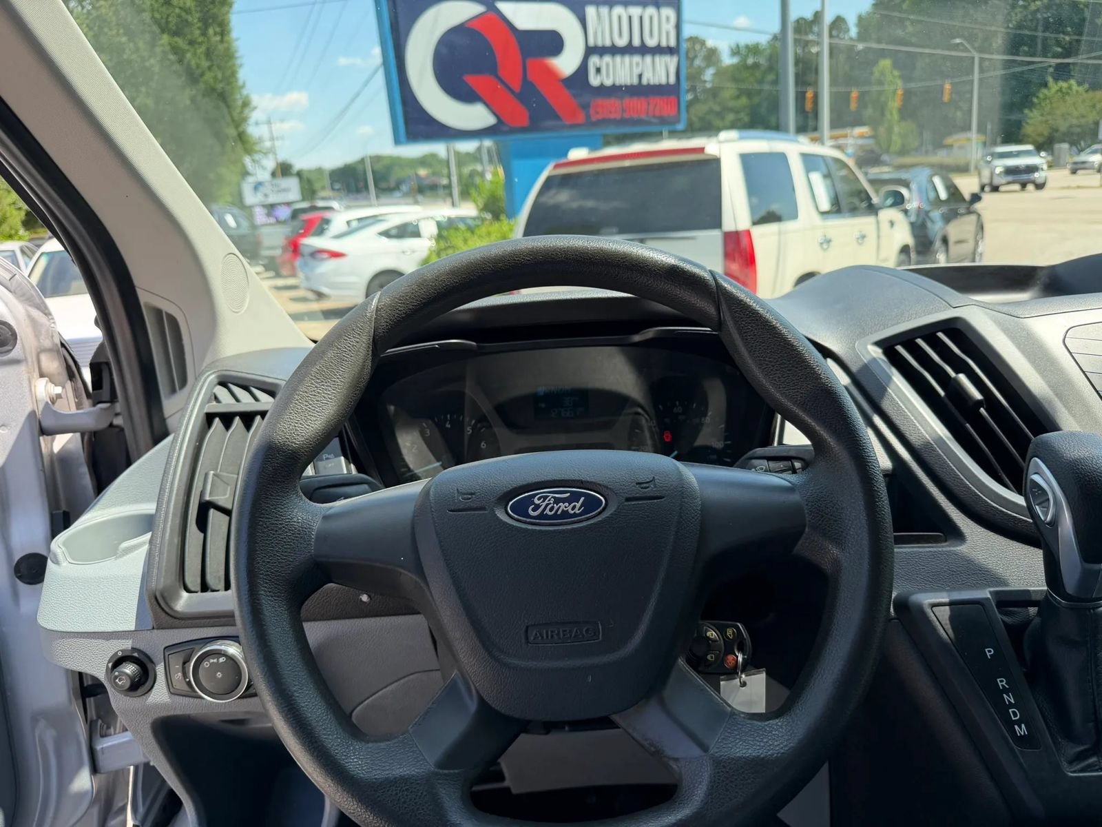 Used 2015 Ford Transit 350 XL RWD image 13