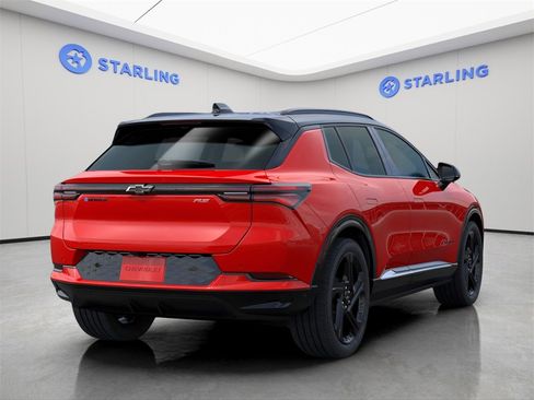 New 2026 Chevrolet Equinox EV RS image 4