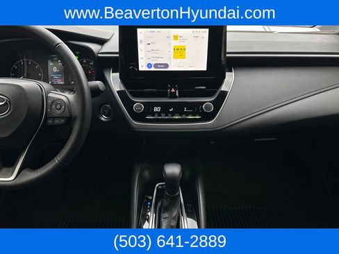 Used 2024 Toyota Corolla SE image 17