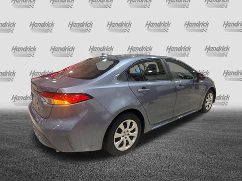Used 2021 Toyota Corolla LE FWD image 10