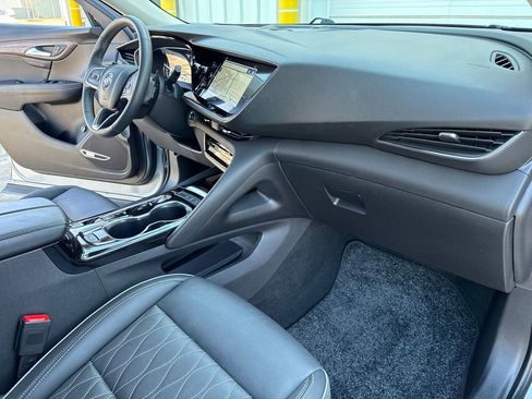 Certified 2023 Buick Envision Avenir image 40