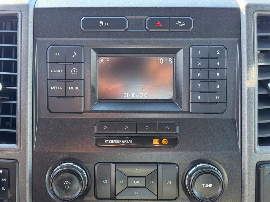 Used 2017 Ford F250 XL w/ Power Equipment Group AWD/4WD image 28