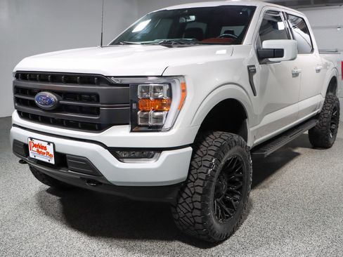 Used 2023 Ford F150 Lariat image 33