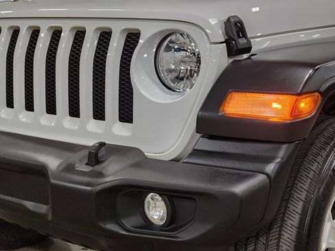 Used 2021 Jeep Wrangler Unlimited Sport S image 14