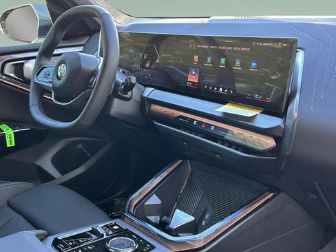 Used 2026 BMW X3 xDrive30 w/ Convenience Package image 23