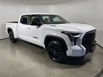 New 2026 Toyota Tundra Limited w/ Limited PVM Package